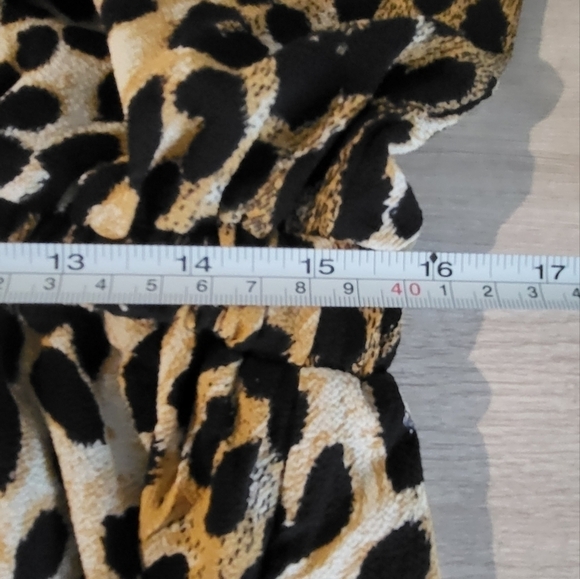 Loralette Leopard Print Spaghetti Strap Elastic Waist Romper Size 16 - Picture 9 of 9